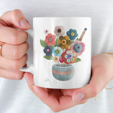 Чаша с плетени цветя